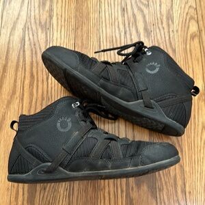 Minimalist Xero Shoes Daylight Hiker Mens Size 9.5